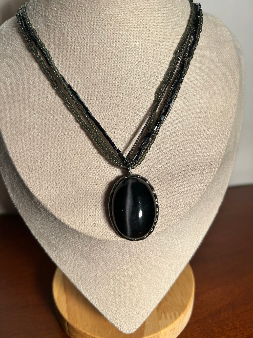 Boho Faux Onyx Silver Pendant Necklace Multi Strand Seed Bead & Chain 16"